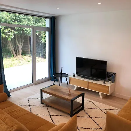 Modern House Next Disneyland Esbly Extérieur photo